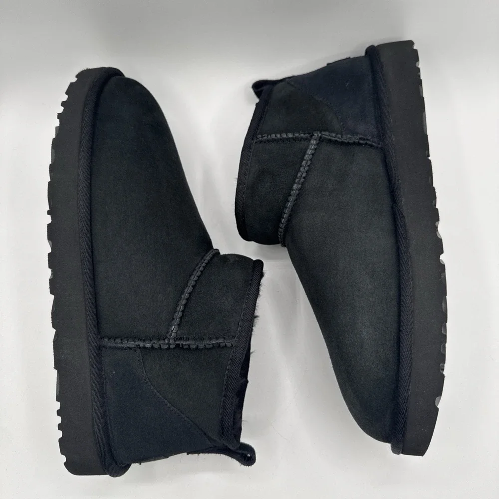 UGG Ultra Mini Boots Women's Size 12‎ Black Suede Water Repellant